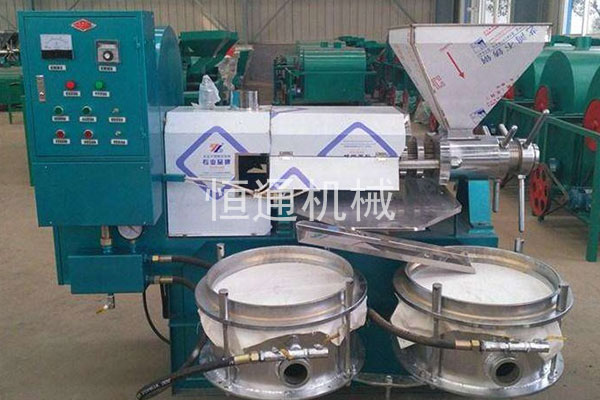 花生榨油機廠家用實力獲得油坊主的認可